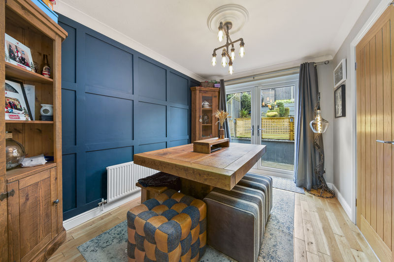 Aviemore Close New Whittington